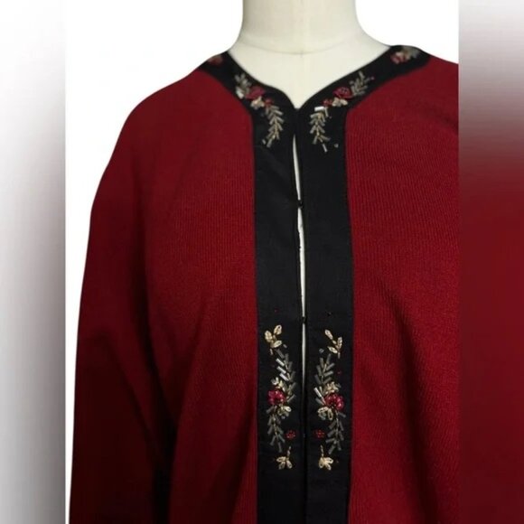 Koret Vintage Embroidered Cardigan – Red Knit Sweater with Black Trim 2X - Picture 3 of 7